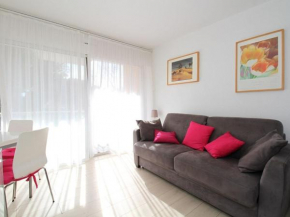 Studio Cosy avec Terrasse, Clim, WiFi et Parking, Proche Centre et Plage - FR-1-553-197